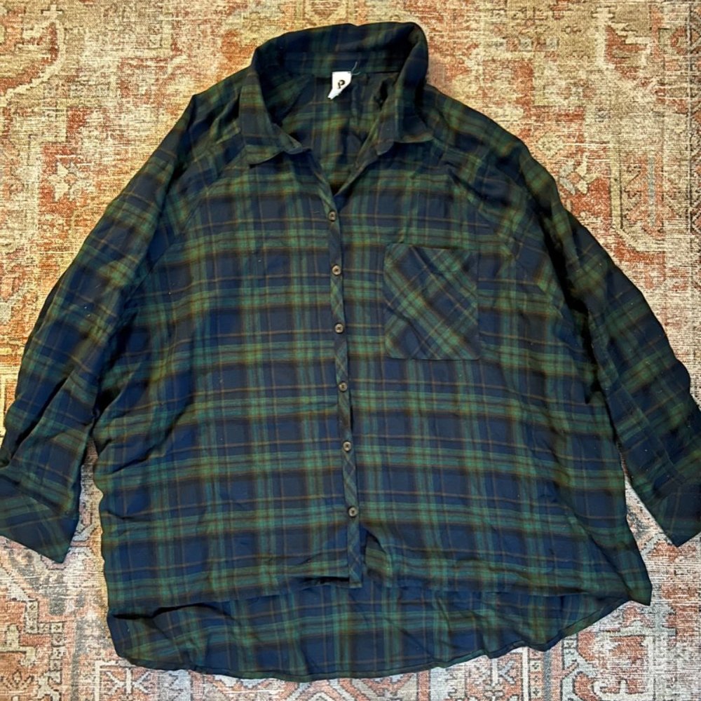 Shop Impressions Boutique Blue + Green Plaid Hi-Lo Button Down